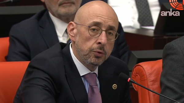TBMM Genel Kurulu'nda İYİ Partili Poyraz'dan sağlık sistemine 'masabaşı zihniyeti' eleştirisi