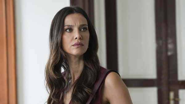 İrem Helvacıoğlu’ndan boşanma sonrası ilk açıklama: 'Kızım ve kadınların desteğiyle parlıyorum'