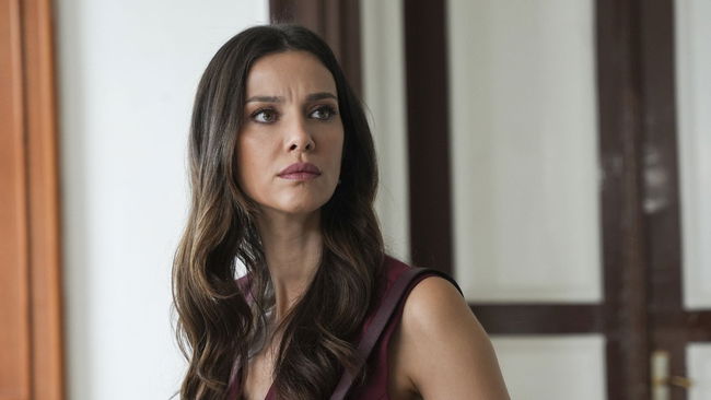 İrem Helvacıoğlu’ndan boşanma sonrası ilk açıklama: 'Parlıyorum'