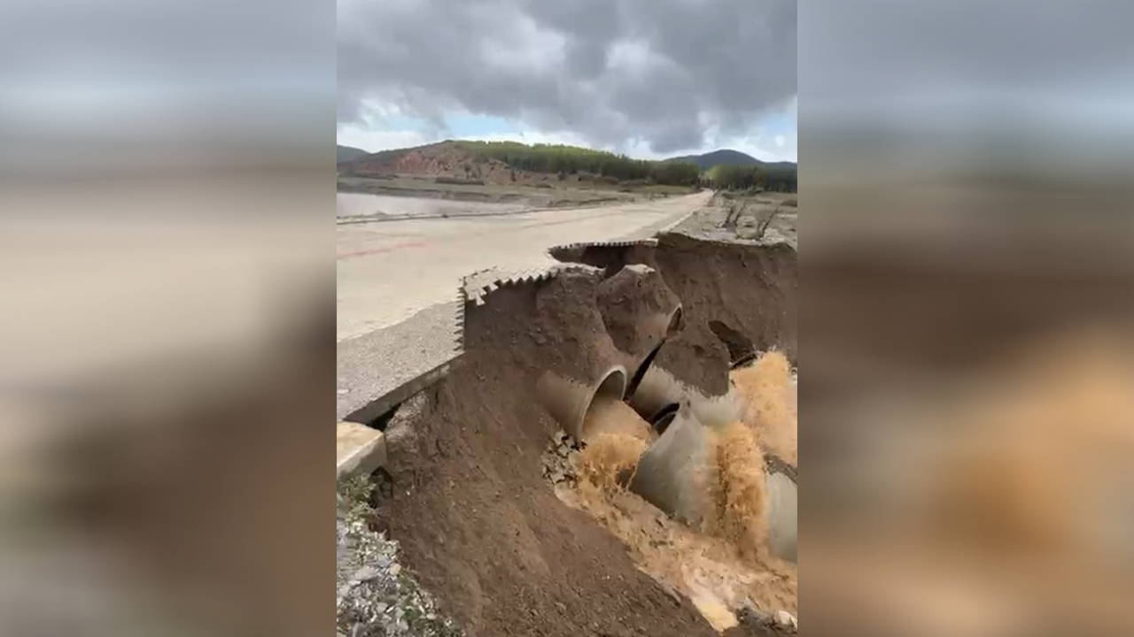 Aşırı yağışlar Akdağ Tabiat Parkı’na çıkan yolu çökertti