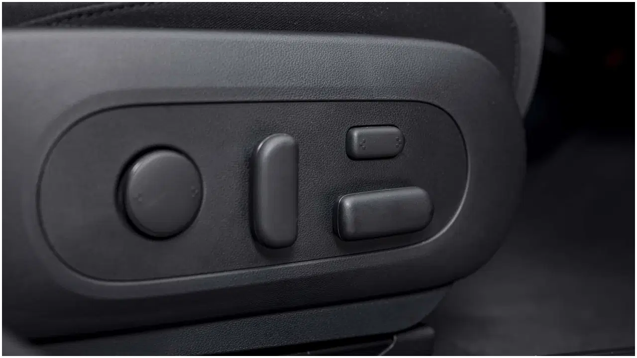 İzmit'ten dünyaya yeni elektrikli yıldız: Türkiye'de üretilecek Hyundai Ioniq 3 sahneye çıktı! 