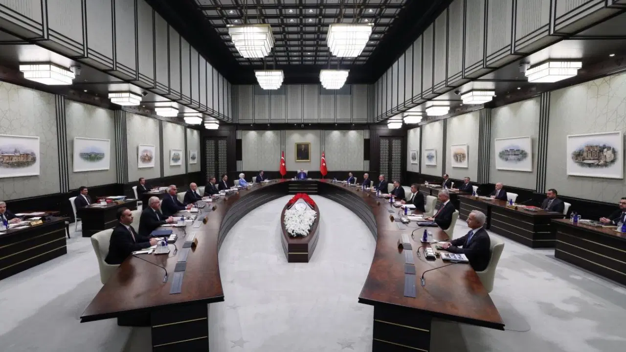 Kabine toplantısında fon krizi mesaisi: Tasfiye süreci ve yatırımcı hakları masada
