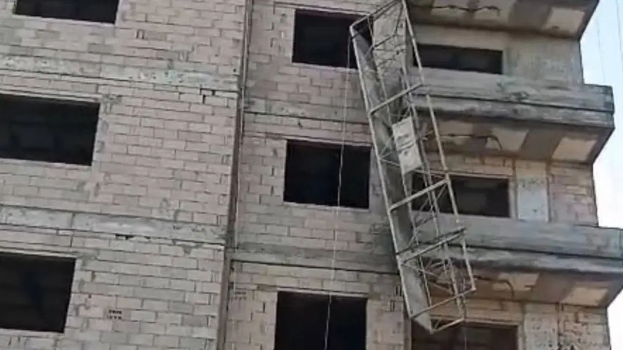 Mersin Tarsus'ta inşaat işçilerinden biri öldü, biri yaralandı