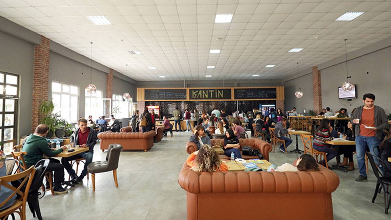 Üniversitelinin açlıkla sınavı