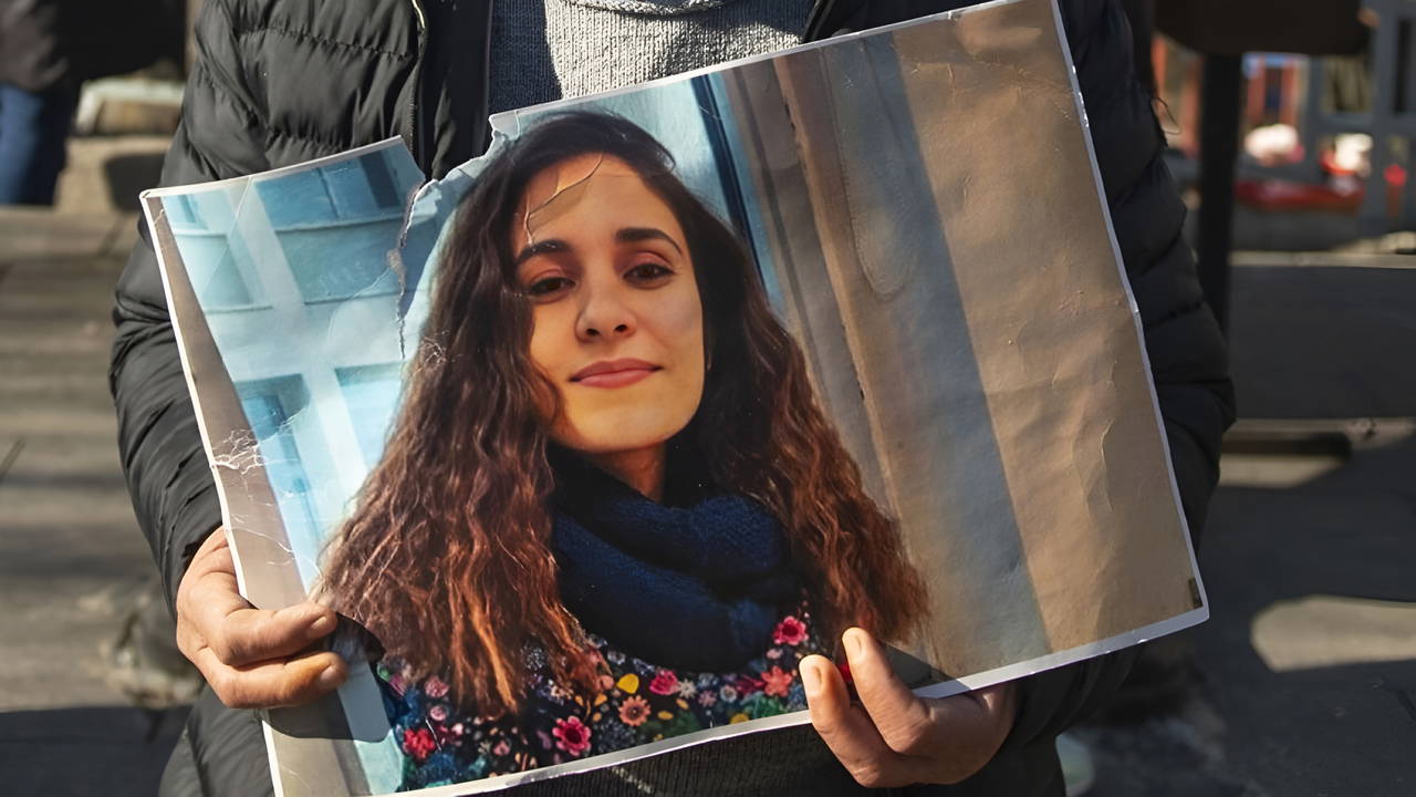 Son dakika... Gülistan Doku soruşturması: Firari şüpheli Umut Altaş hakkında 'kırmızı bülten' çıkarıldı