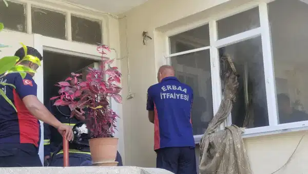 Tokat'ta yangın faciası: Yatalak yaşlı adam hayatını kaybett