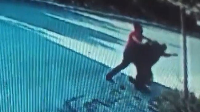 Engelli yurttaşa darp kamerada