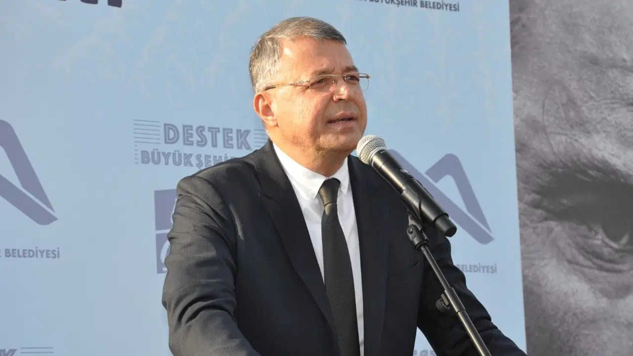 Silifke Belediye Başkanı Turgut ve 7 kişi tutuklandı