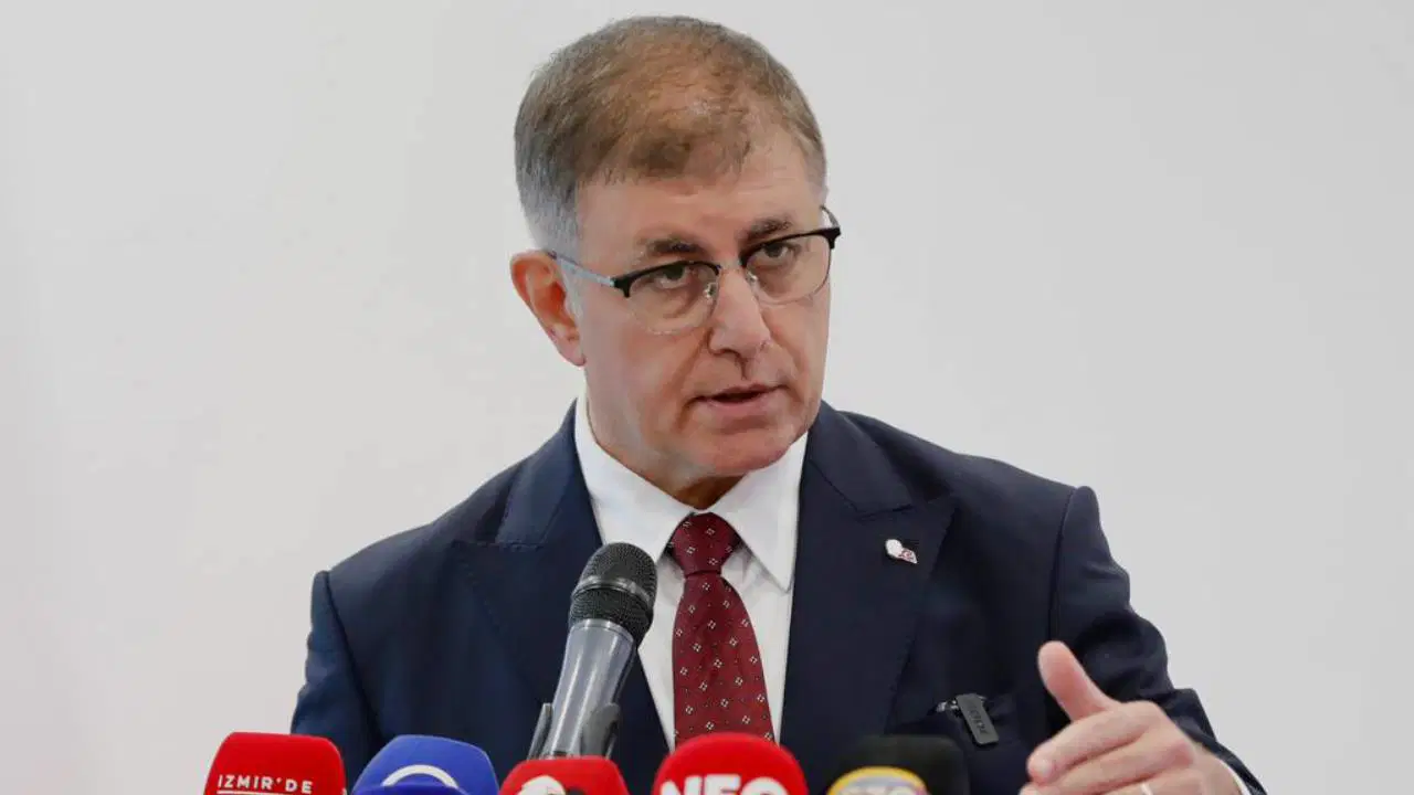 AKP'ye geçeceği iddia edilmişti: Cemil Tugay'dan dikkat çeken 'ihanet' açıklaması