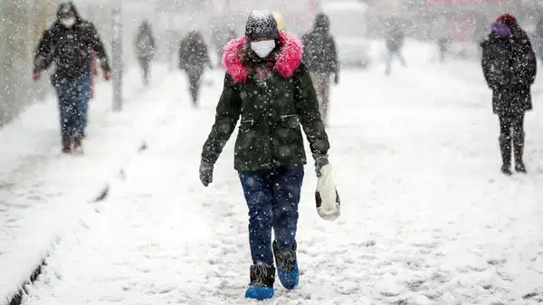 İçişleri Bakanlığı saat vererek uyardı: 13 il için sarı alarm... Kuvvetli kar yağışı geliyor!