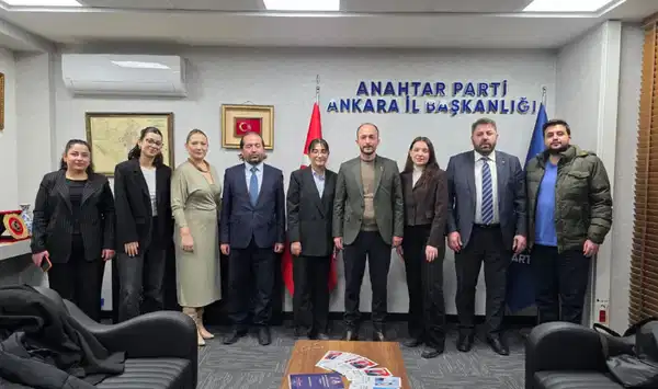 Anahtar Parti Ankara İl Başkanı Ömer Korkmaz basın emekçileriyle bir araya geldi