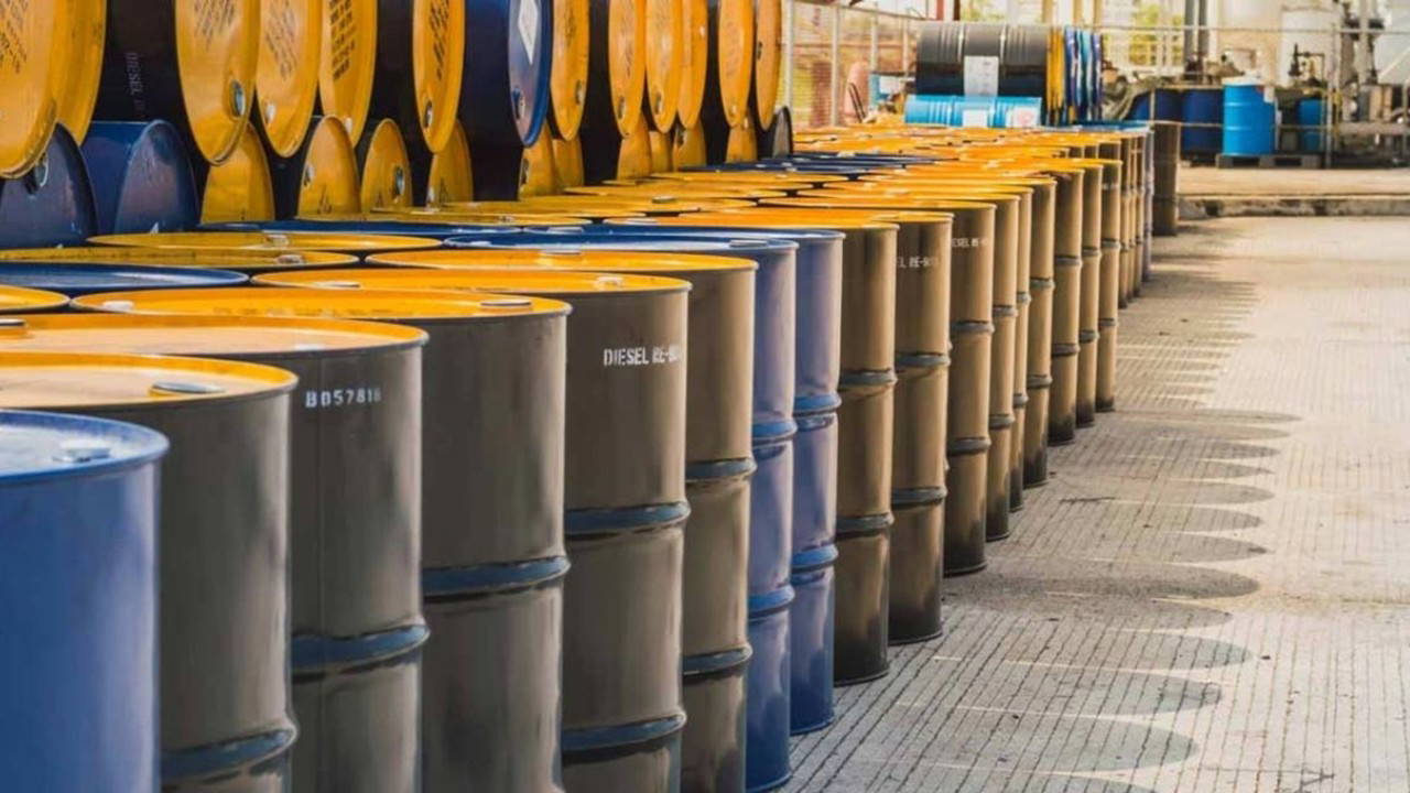 İsrail-İran gerilimi petrol fiyatlarını yükseltti!