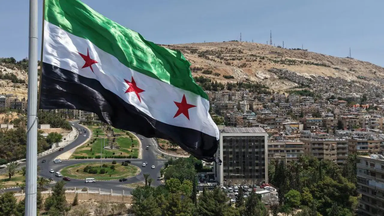 Şam’da patlama sesleri duyuldu... 'Füzeler havada imha edildi'