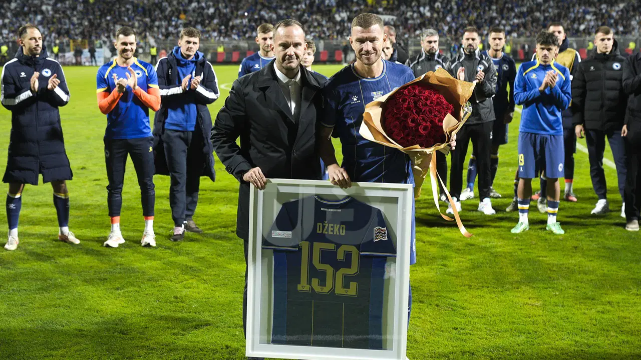 Bir dönem sona erdi: Edin Dzeko, Bosna Hersek Milli Takımı'na veda etti
