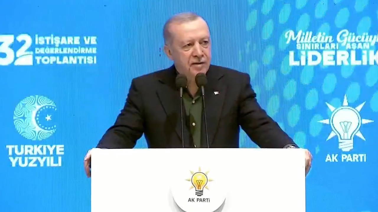 'Tarihi konuşma' denilmişti... Erdoğan beklenen açıklamayı yapıyor: 'Sürecin yasal ihtiyaçlarını konuşmaya başlayacağız'