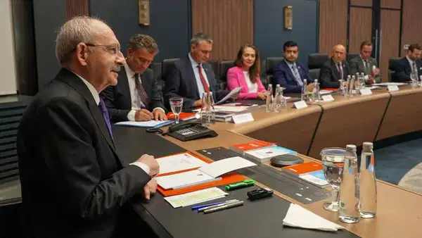 CHP's Appointed Leadership Convenes Under Kılıçdaroğlu Amidst Party Shake-up