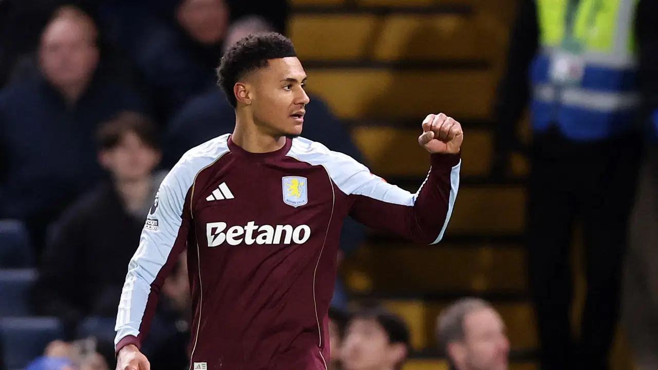 Aston Villa'yı Chelsea de durduramadı: Üst üste 11. galibiyet!