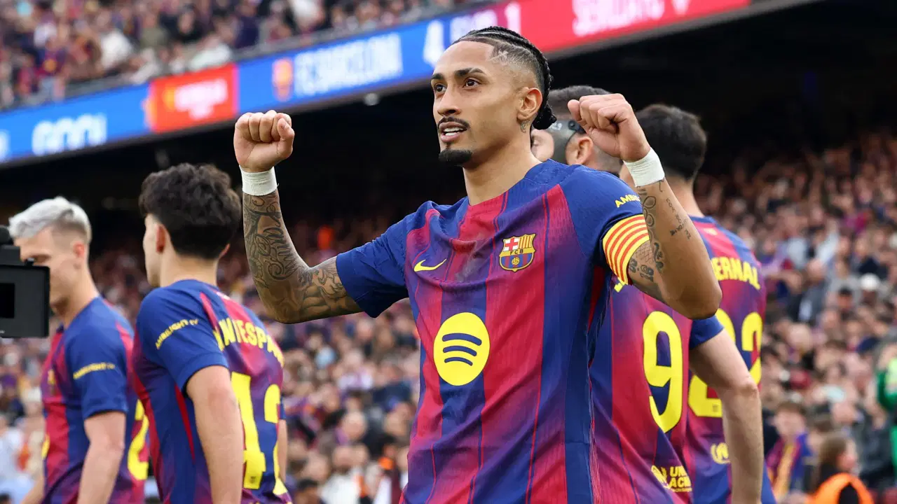 Raphinha'dan hat-trick: Barcelona 7 gollü maçta güldü!