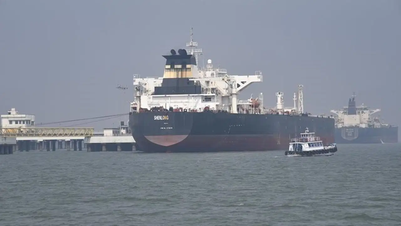 İran Devrim Muhafızları: 'Hürmüz Boğazı kapalıdır'