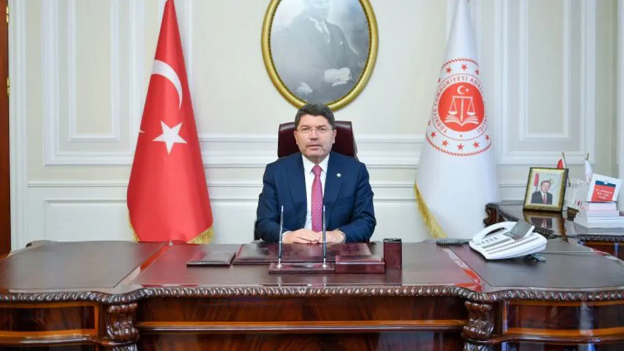 Bakan Tunç: Bin hakim ve savcı yardımcısı alımı için ilan yayınlandı