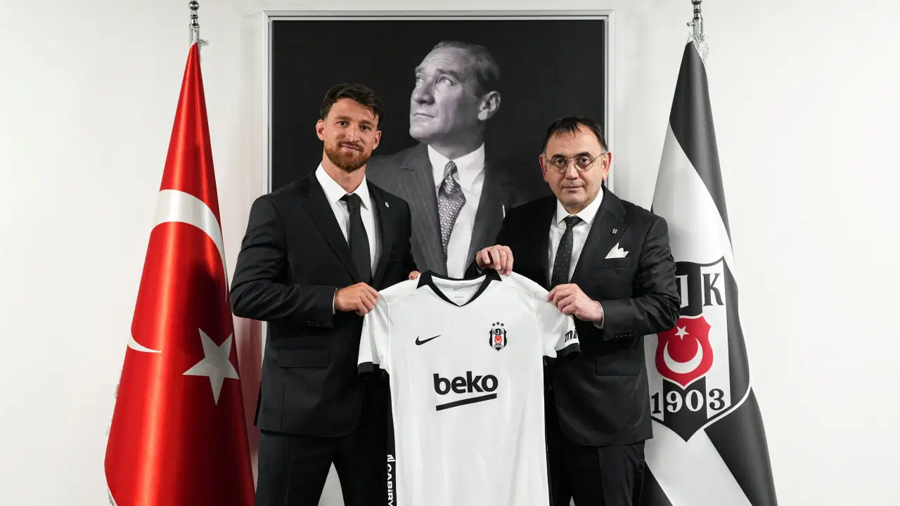 Beşiktaş, Salih Özcan transferini resmen açıkladı!
