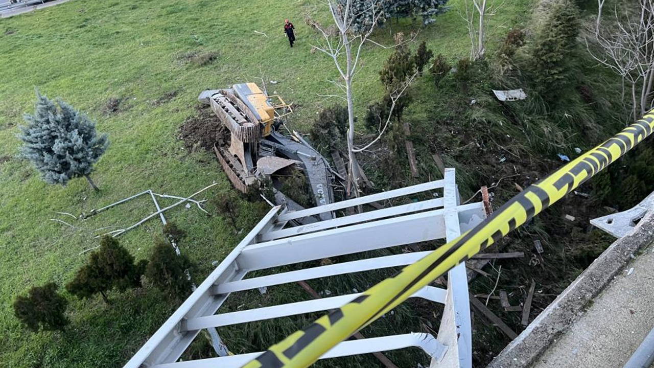 ‘Uçan Yol'da feci kaza: 1'i ağır 3 yaralı