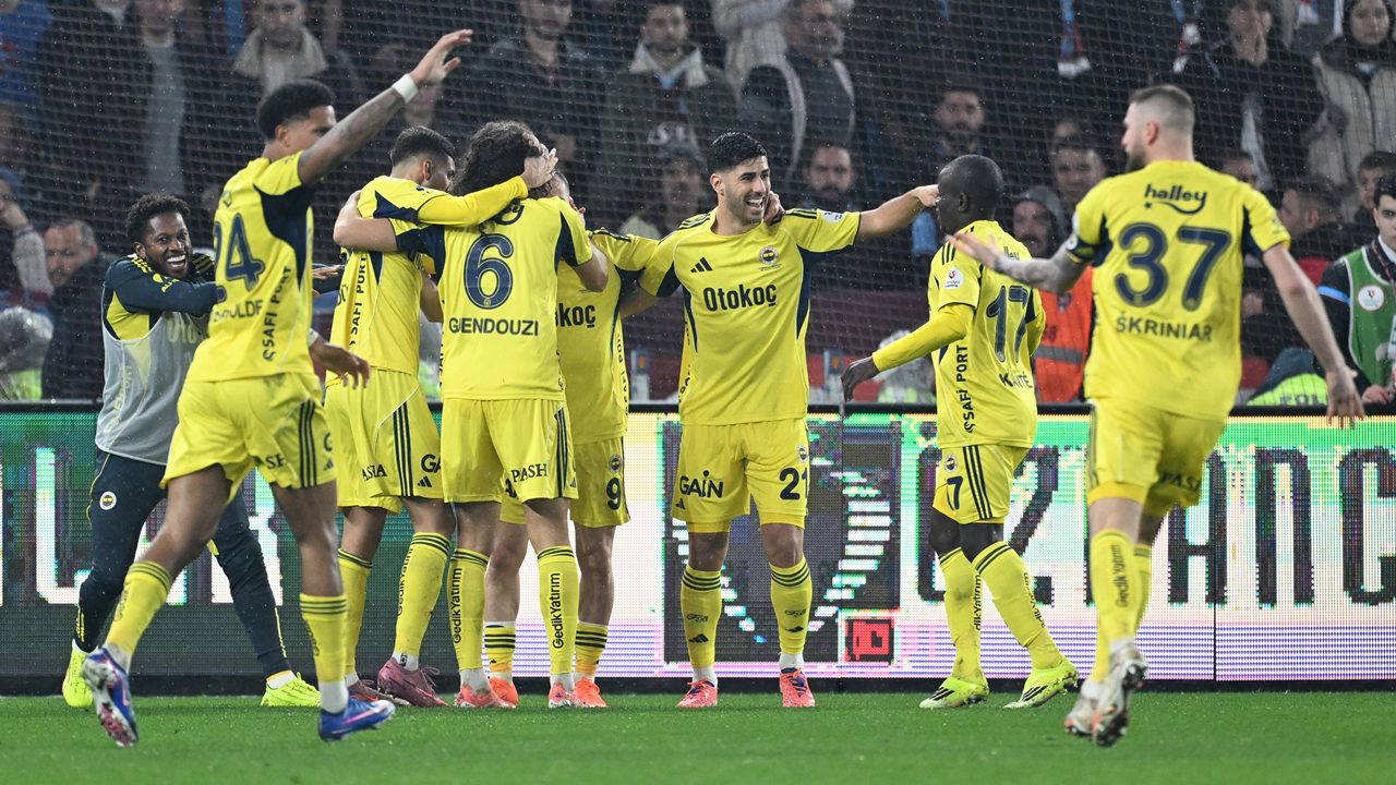 Trabzon’da 5 gollü düello... Dev maçta kazanan Fenerbahçe!