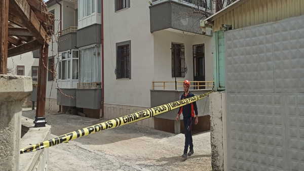 Konya'da 3.2 depremin ardından 2 bina tahliye edildi