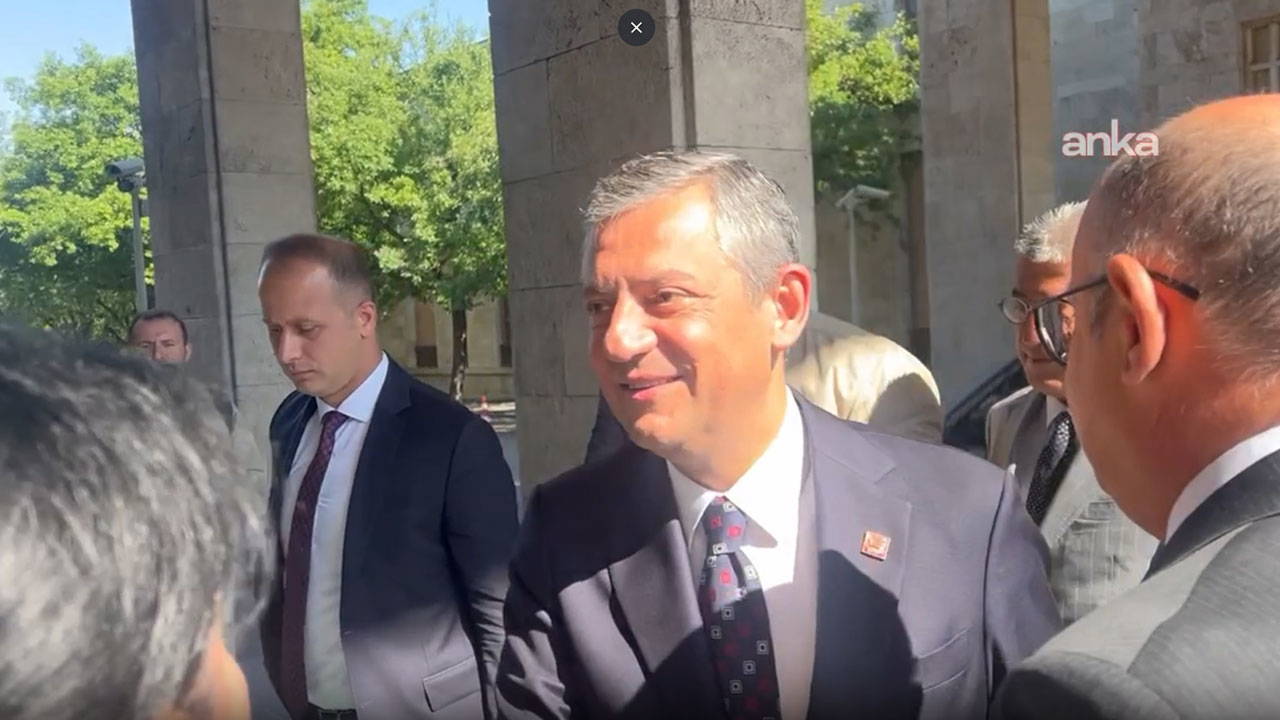 Seçilmiş CHP Genel Başkanı Özgür Özel başkanlığındaki CAO toplantısı Meclis’te başladı