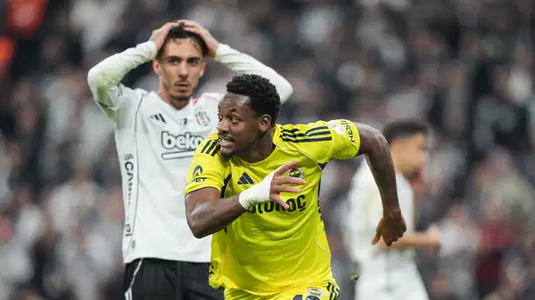 Spor yazarları, Beşiktaş - Fenerbahçe maçını değerlendirdi: 'Kabus gibi başlayan geceden çok önemli bir zafere'