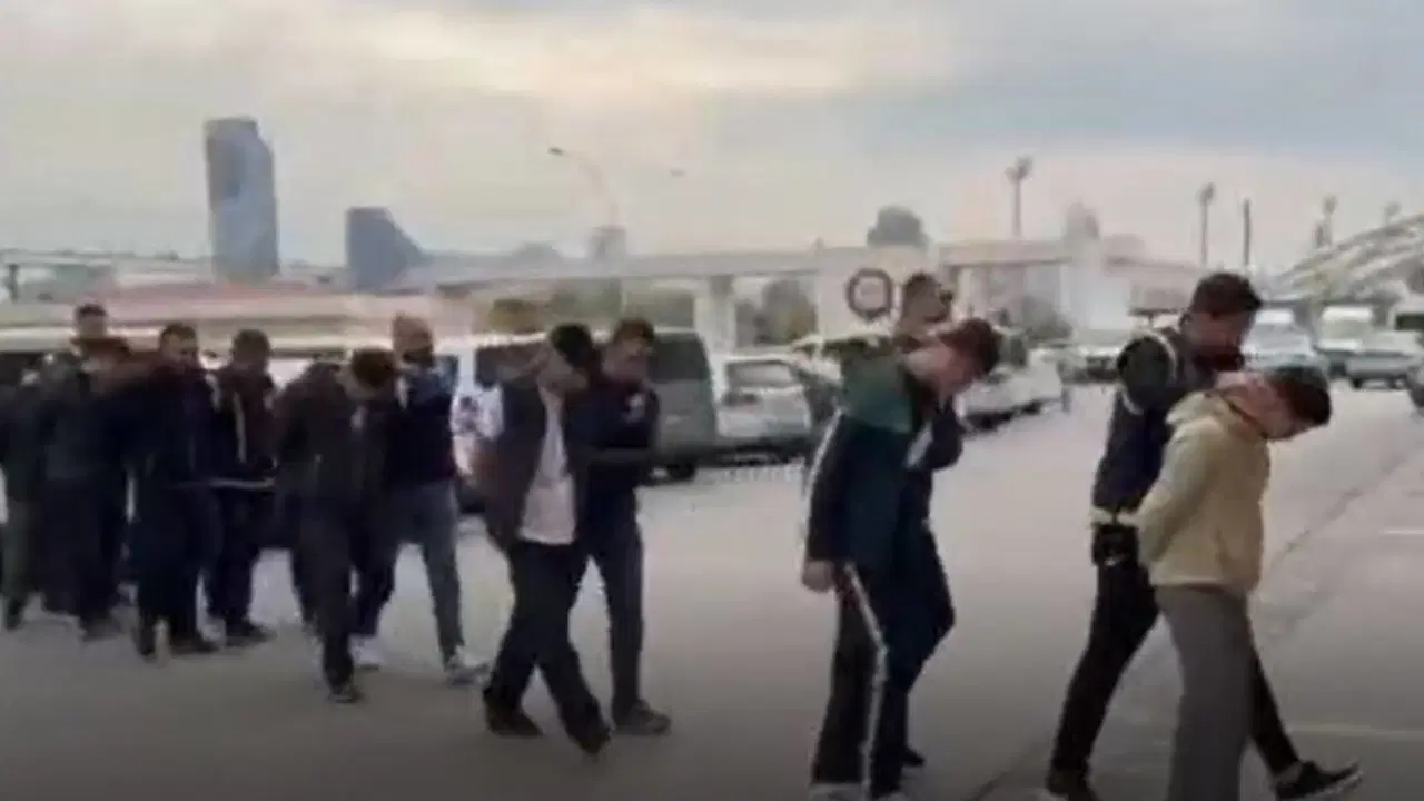 Başkentte 'silahlı paylaşım' operasyonu