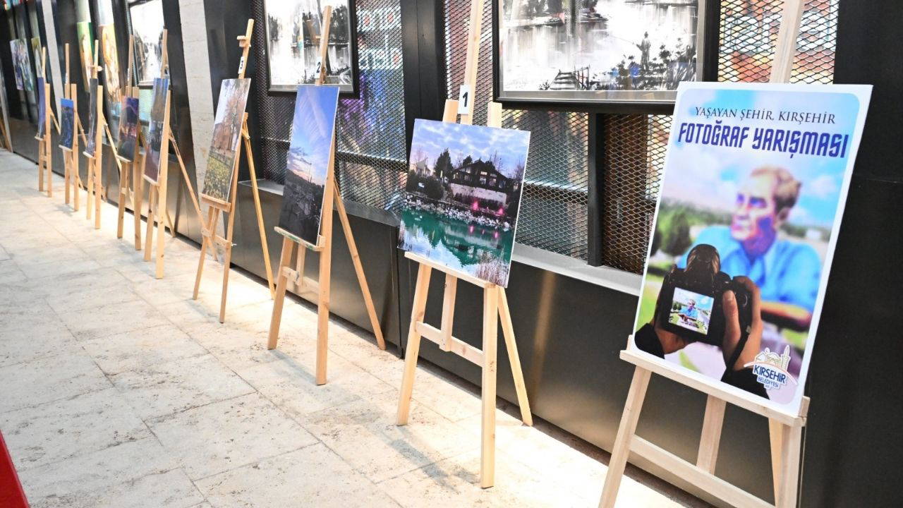 “Yaşayan Şehir, Kırşehir” temalı fotoğraf sergisinde oy kullanma işlemi 6 Şubat’ta sona eriyor