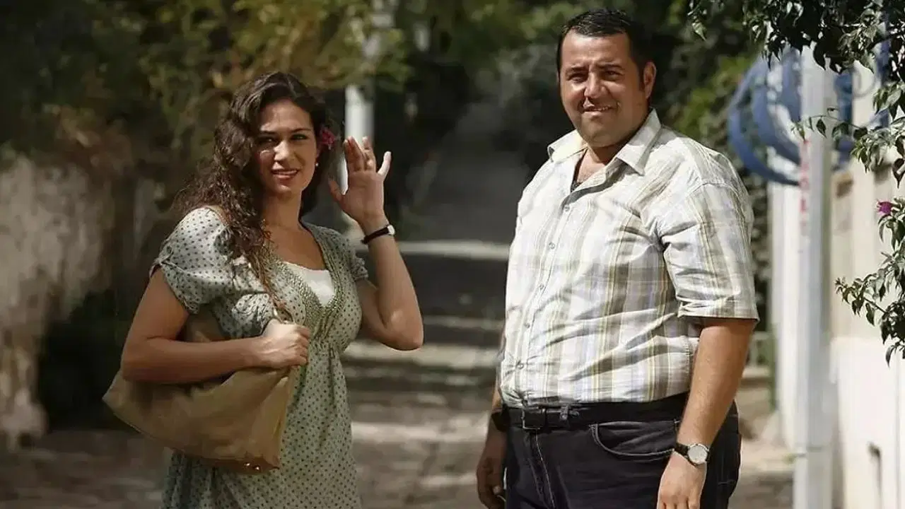 Ata Demirer'den Özge Borak açıklaması: 'Özge'yi çağırsam beni kırmaz'