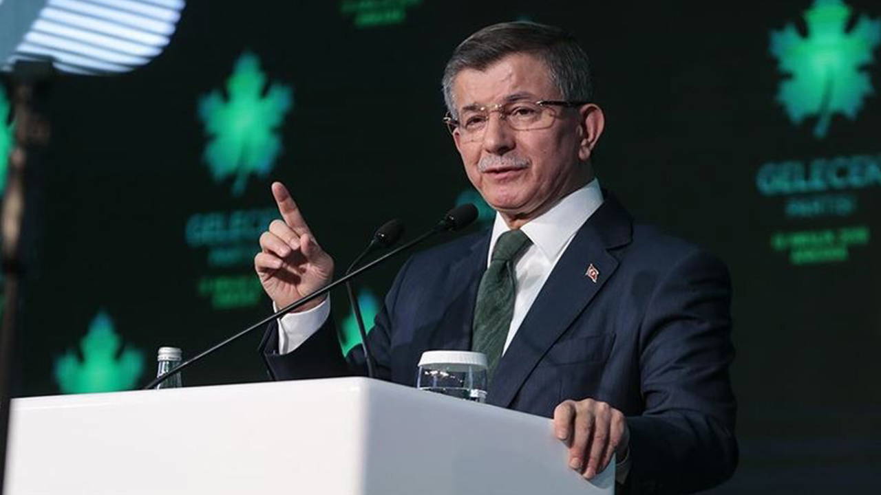 Davutoğlu: Türkiye Cumhuriyeti İsrail'e sınır göstermek zorunda