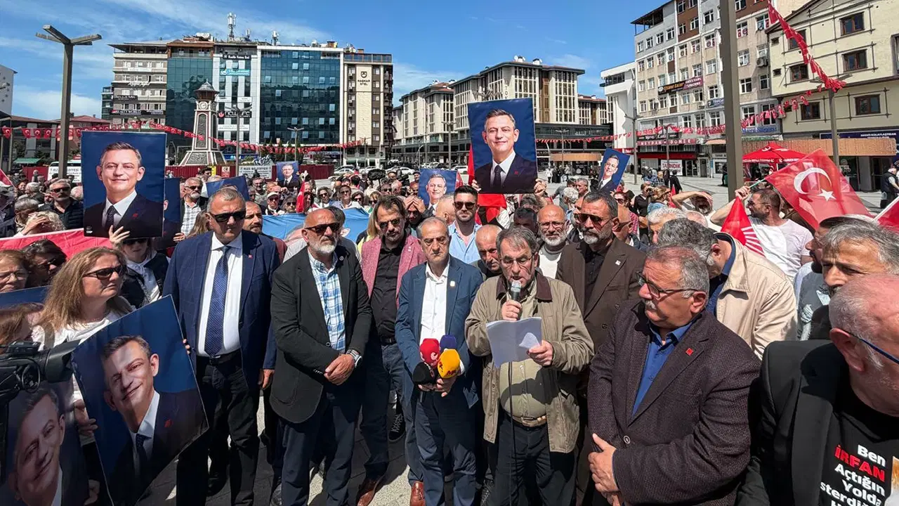 Erdoğan'ın memleketi Rize'de 'mutlak butlan' protestosu: 'Bu bir darbedir!'