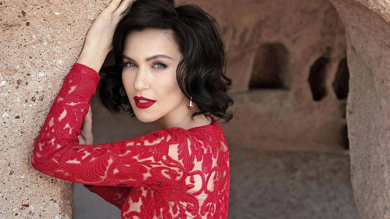 Şevval Sam: 'Şarkı söylemeyi yeni öğrendim'