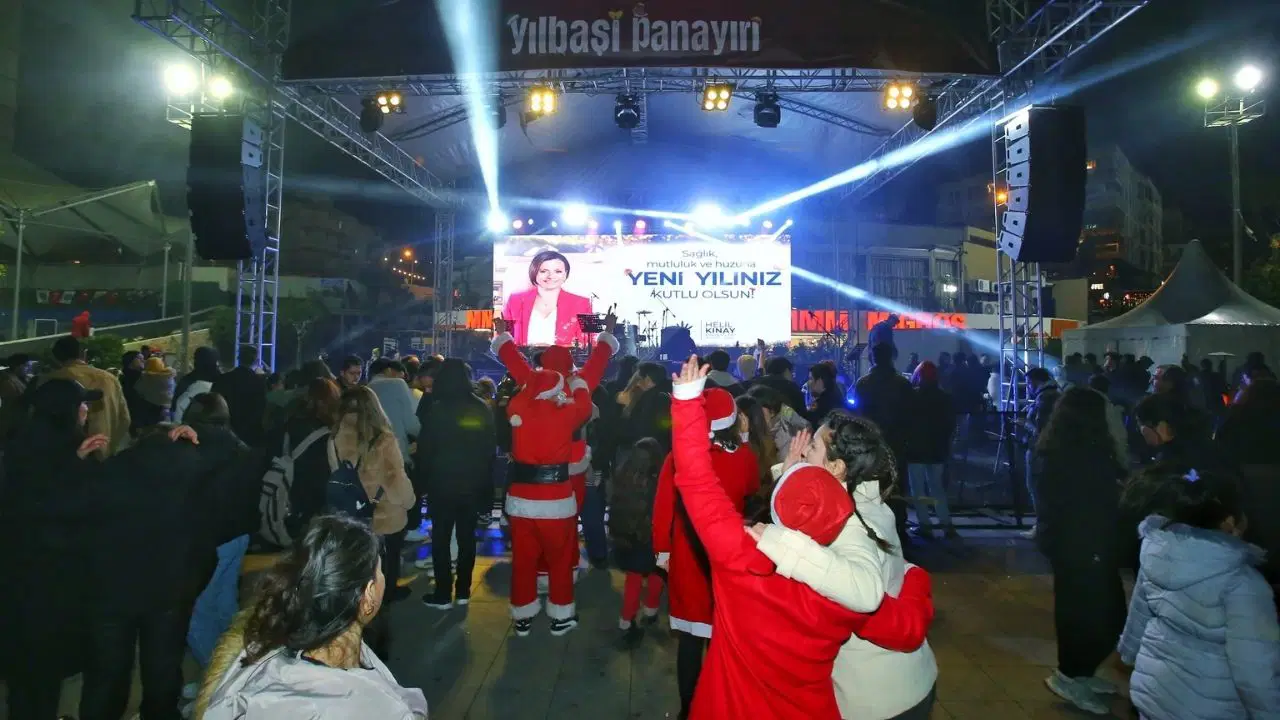 Karabağlar’da 2026’ya “Merhaba” diyor