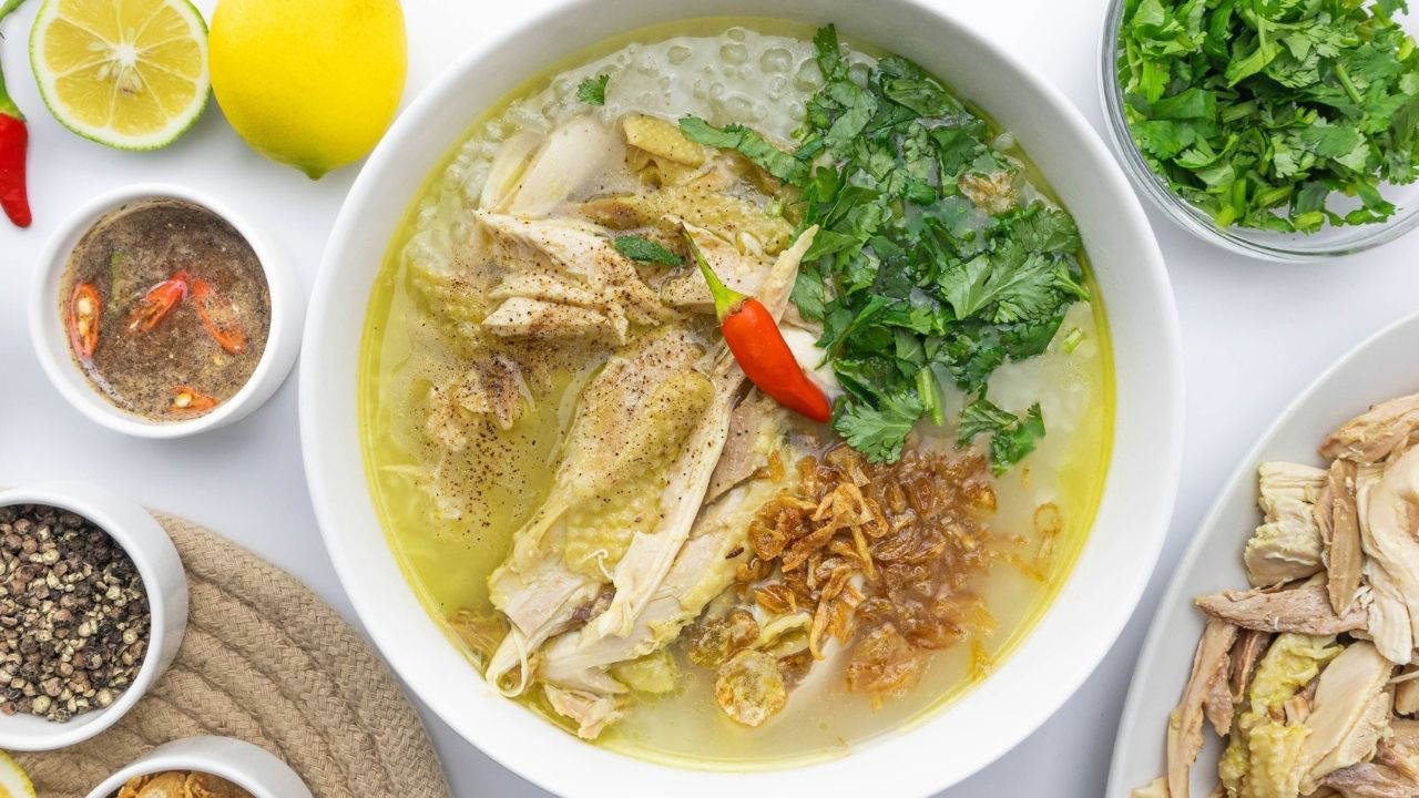 Vietnam mutfağının sade lezzeti: Chao Ga tarifi
