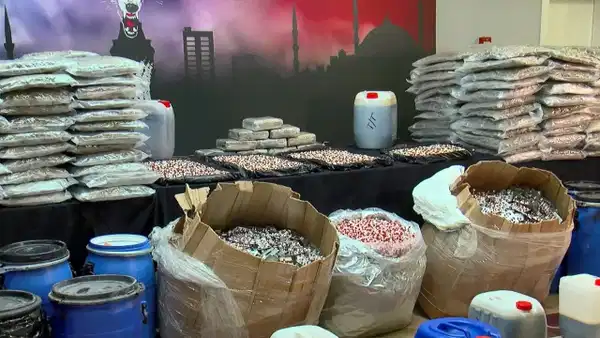 Emniyet verileri açıkladı: İstanbul'da son bir ayda 1 ton 432 kilo uyuşturucu ele geçirildi
