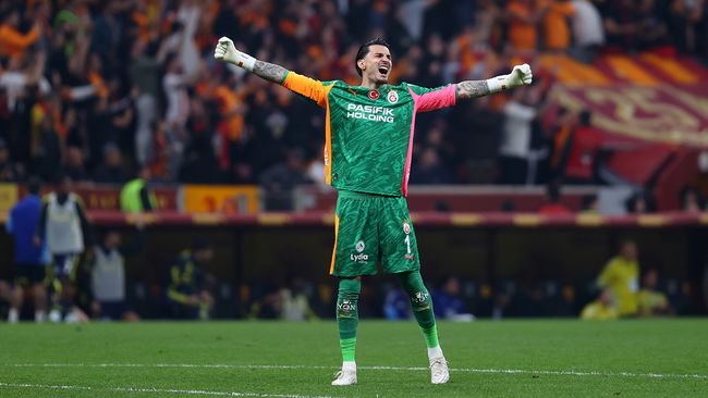 Uğurcan Çakır'dan Trabzonspor'a gönderme