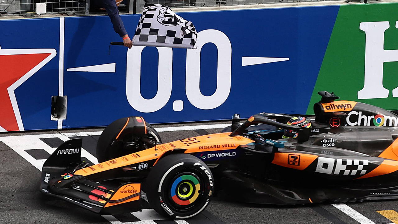 Hollanda'da zafer Oscar Piastri'nin!