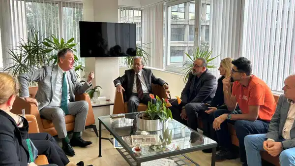 Bozkurt’tan Cumhuriyet’e destek, iktidara sert eleştiri