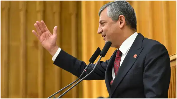 Özgür Özel'den 'çerçeve yasa'ya ilk tepki: 'Tutumumuz aynı ama yanlış yapıldı'