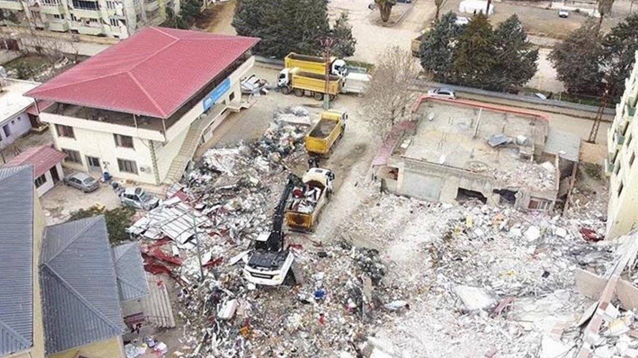 Özlem Bayraktar Apartmanı davası: Tutuklu müteahhit Atmaca'dan pişkin savunma!