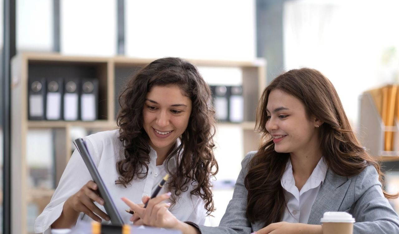 Kadınlar geleceği kodluyor: 34 kadın öğrenci daha mezun oldu