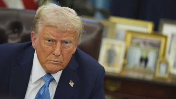 Trump’a Görevden Alma Çağrısı: 24 Demokrat Vekil Neden Harekete Geçti?