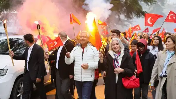 Ereğli’de Cumhuriyet coşkusu yağmura rağmen sokaklara taşındı