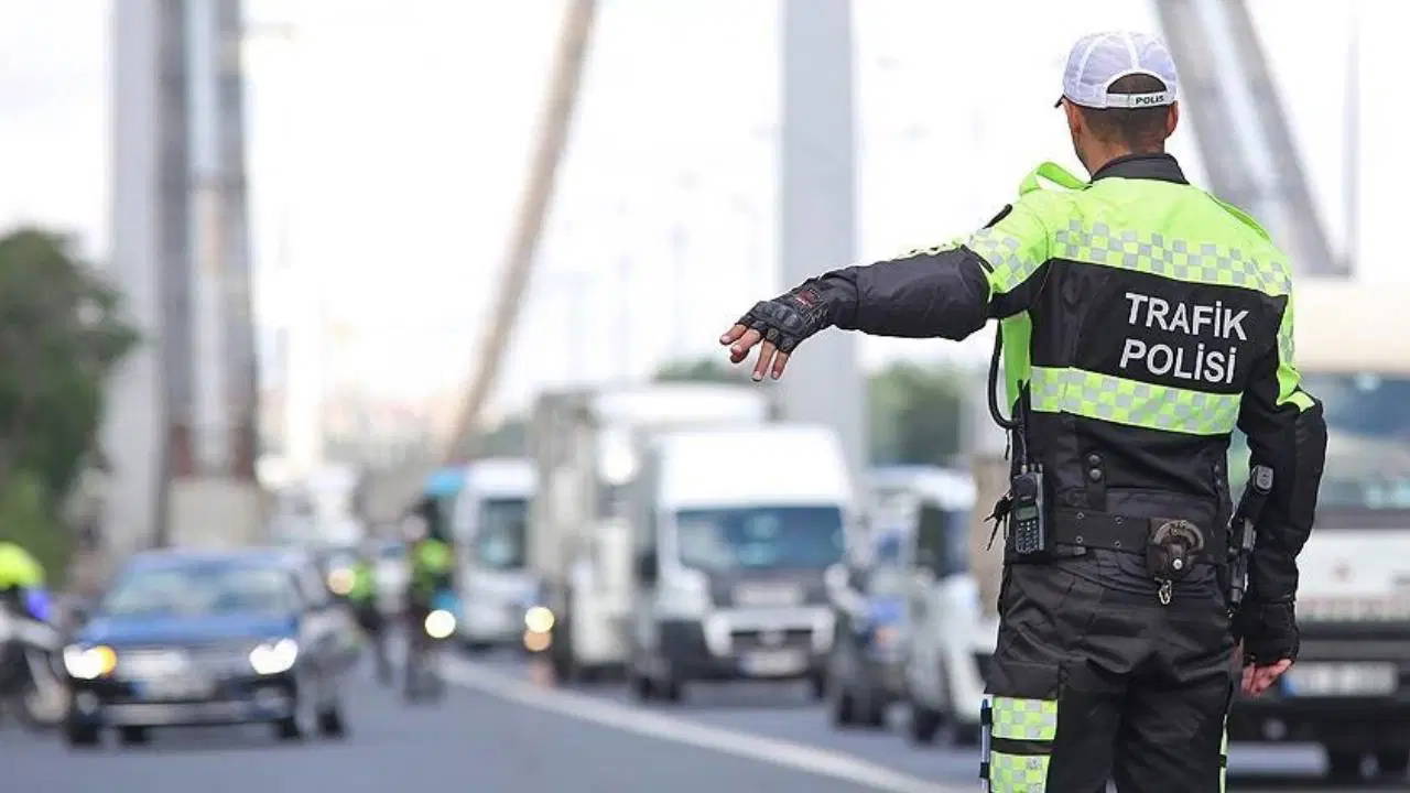 İstanbul'da bazı yollar trafiğe kapatılacak