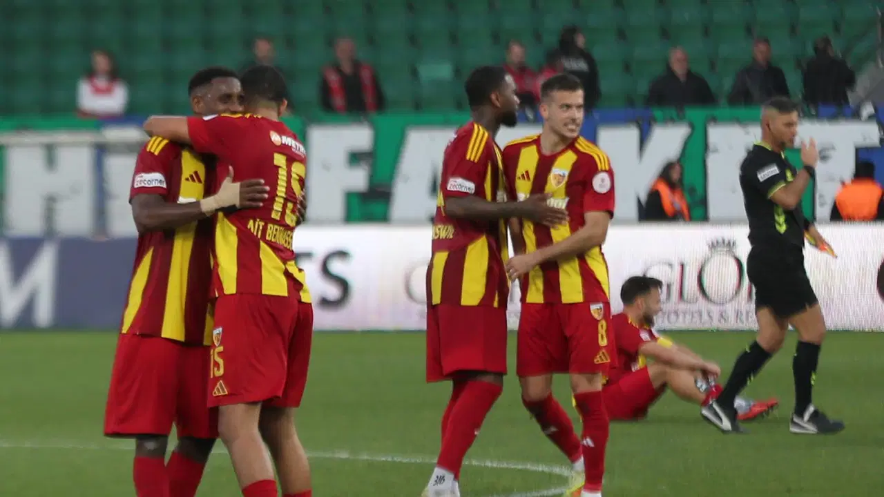 Kayserispor'dan Rize deplasmanında hayati 3 puan!