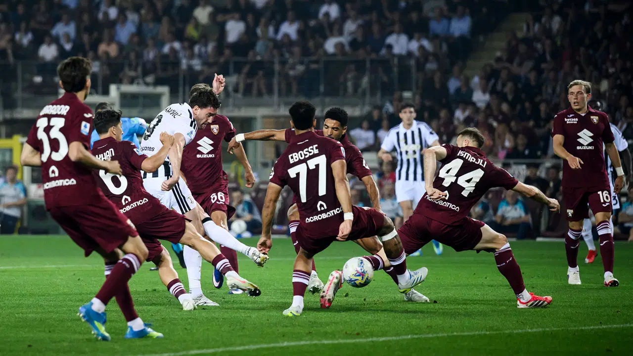 Torino-Juventus derbisinde nefes kesen geri dönüş